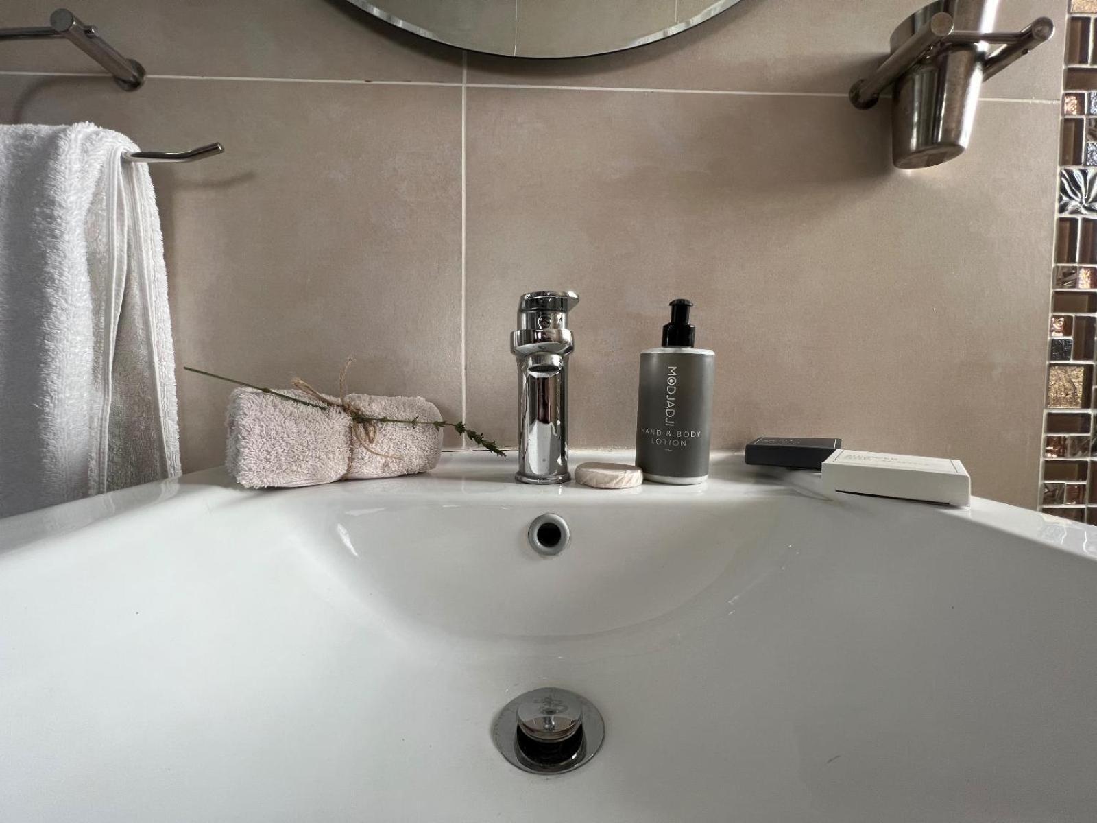 Kalashe Bed & Breakfast East London Δωμάτιο φωτογραφία